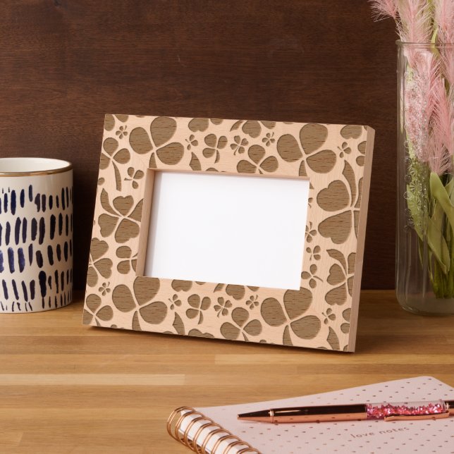 Marcos Grabados Patrón de trono de Shamrock cuatro hojas (Izquierda)