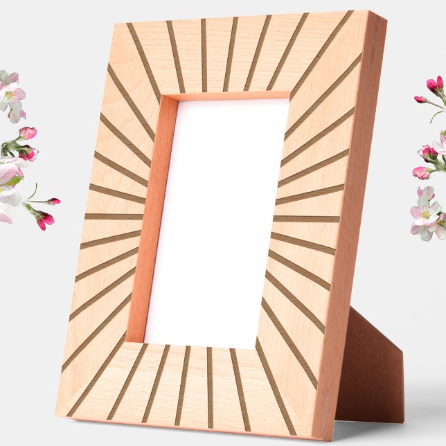 Marcos Grabados Patrón simple de rayos de sol gráficos (Simple geometric sun ray pattern etched wooden photo frame)
