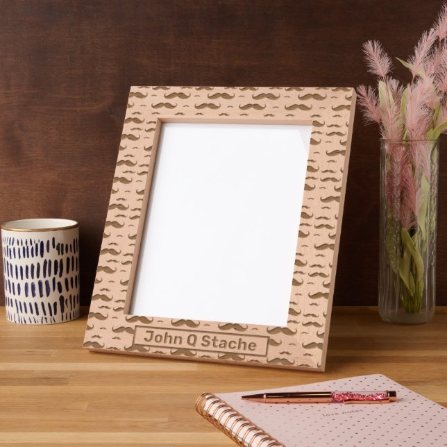 Marcos Grabados Plantilla de nombre de bigote (Izquierda)