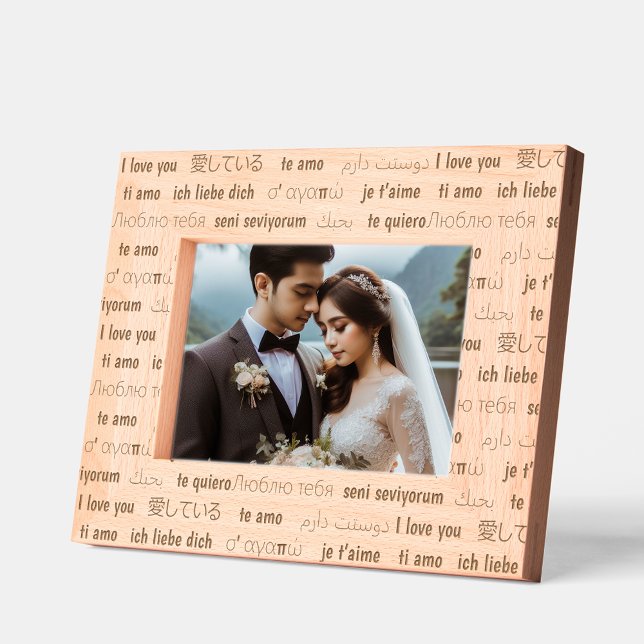 Marcos Grabados "Te amo" en idiomas internacionales de romance (Subido por el creador)