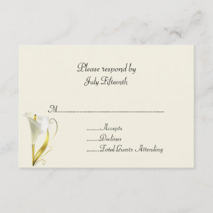 Marfil con tarjeta RSVP de Calla Lily Wedding