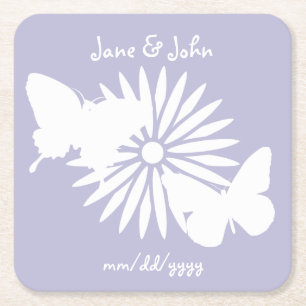 Margaritas y Mariposas en Posavasos de Papel Lila