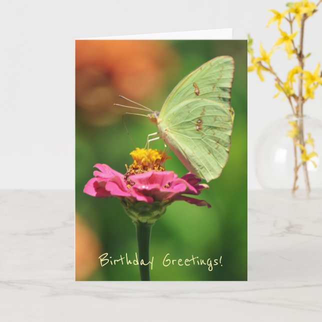Mariposa amarilla grande en tarjeta de cumpleaños  (flor amarilla)