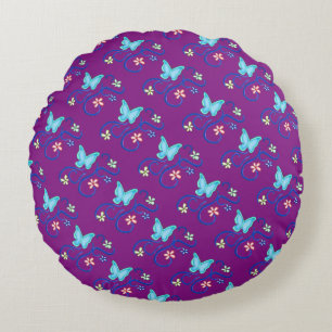 Mariposa azul con flor de primavera y almohada red