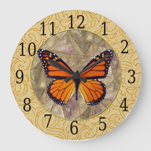 Mariposa de monarca en el reloj del vidrio de (Anverso)