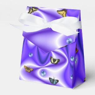 Mariposa en seda morada con caja de perlas