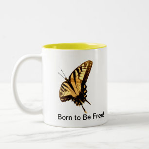 Mariposa" llevada para estar libre!" taza zurda