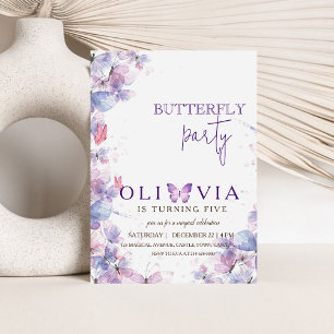 Mariposa mágica púrpura quinta invitación de cumpl