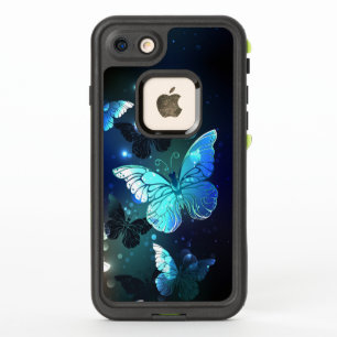 Mariposa nocturna fluida