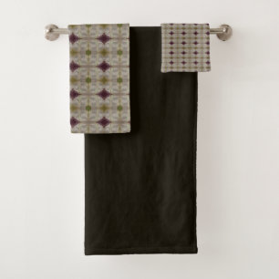 Marrón oscuro con dos piezas estampadas