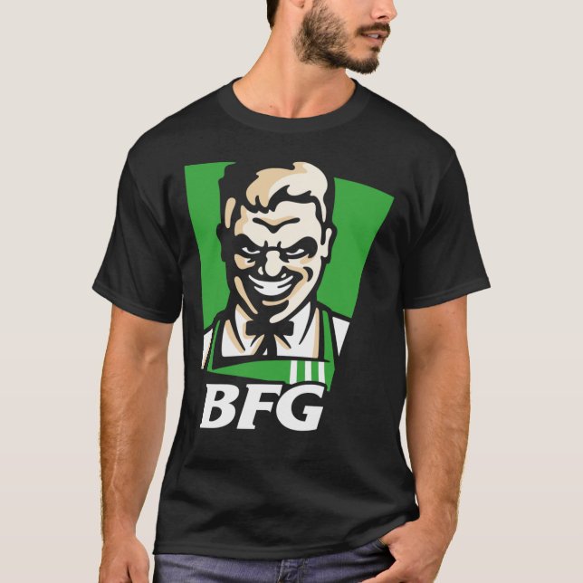 más allá de la camiseta esencial (Anverso)
