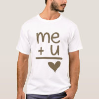 Más usted iguala la camiseta de los hombres del
