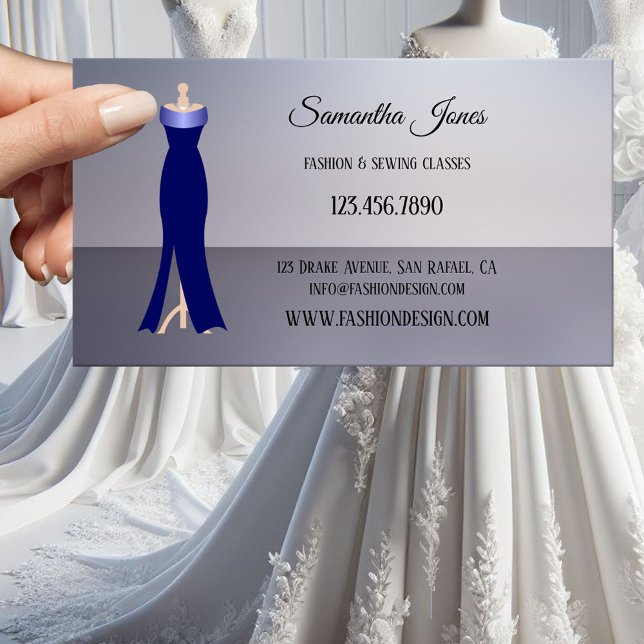 Masaje de moda o tarjeta de visita Boutique (Seamstress, dressmaker or fashion boutique business card featuring an elegant dress on chic grey)