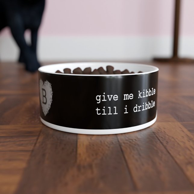 Mascotas miran el bol de gato negro monogramado co (Subido por el creador)