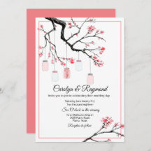 Mason Jar sobre la invitación a la boda de un árbo