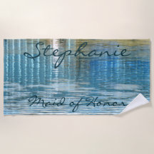 Matrona o criada de la toalla de playa del