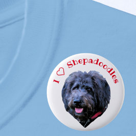 Me encanta el botón blanco del perro de Shepadoodl