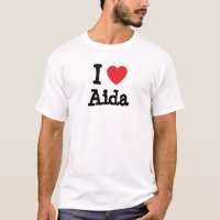 Me encanta la camiseta del corazón de Aida