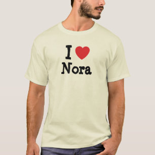 Me encanta la camiseta del corazón de Nora