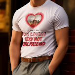 ME ENCANTA LA Camiseta fotográfica DE MI NOVIA<br><div class="desc">Esta camiseta de 'Amo a mi novia',  te permite añadir un par de líneas para describir a tu maravillosa novia!</div>