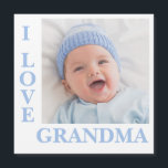 Me encanta la tarjeta magnética de la fotografía d<br><div class="desc">Dulce tarjeta de foto con tipografía i L-O-V-E Grandma. Añade tu propia foto y estadísticas de nacimiento en la parte de atrás. ¡Qué lindo!</div>