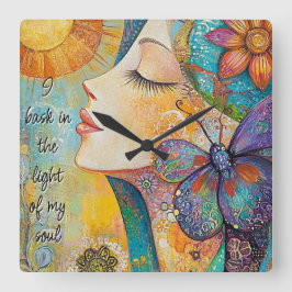 Me Enfrento A La Luz De Mi Reloj De Pared Del Alma