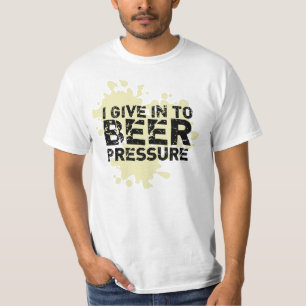 Me rindo a la divertida camiseta de cerveza Guay P