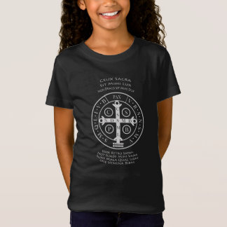 Medalla de St Benedict con camiseta de la Oración