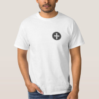 Medalla del St. Benedicto, camisa blanca solamente