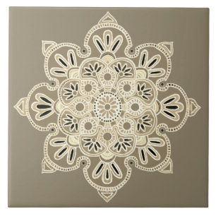 Medallón de azulejos decorativos en bronceado