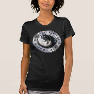 Medallón del cuervo de la camiseta de BKoD en