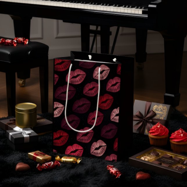 Mediana Bolsa de regalo con estampado de labios románticos (Subido por el creador)