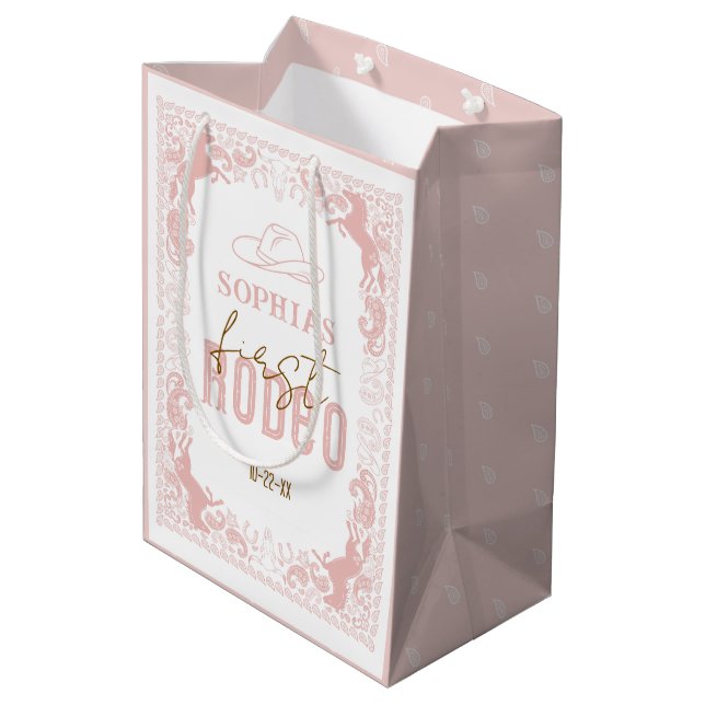 Mediana Bolsa de regalo de cumpleaños de rodeo rosa primer (Angulo reverso)