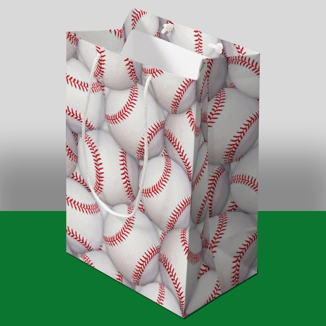 Mediana Bolsa de regalo de cumpleaños para el béisbol tema (Subido por el creador)