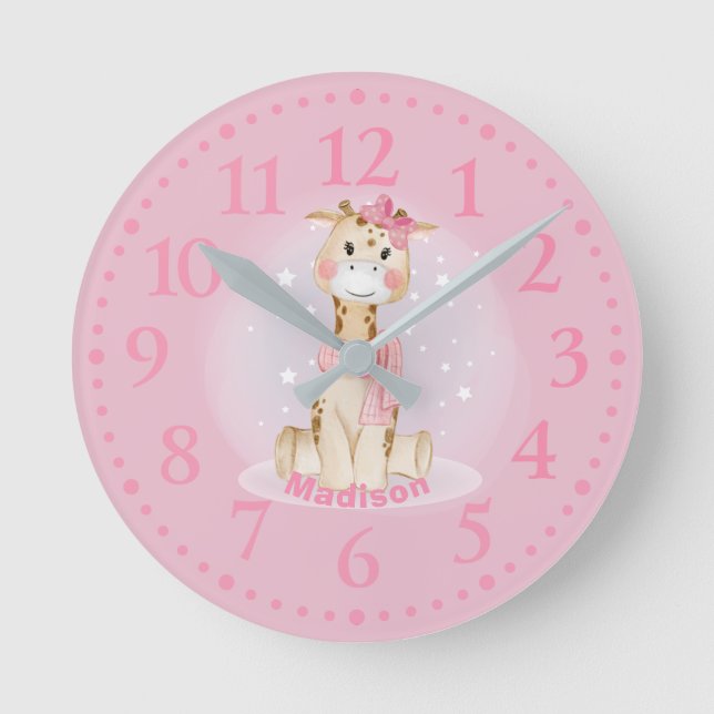Mediano Cuidada Girly Giraffe reloj redondo rosado (Anverso)
