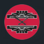 Mediano Moto Art Deco en B&W y reloj redondo rojo<br><div class="desc">Clásico motivo de sol Art Deco en blanco y negro con fondo rojo.</div>