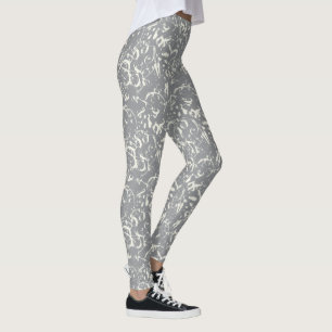 Medias grises con diseño abstracto blanco