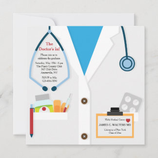 Médica Está En Curso De Invitación A La Graduación