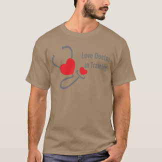 Médico del amor en camiseta del corazón del