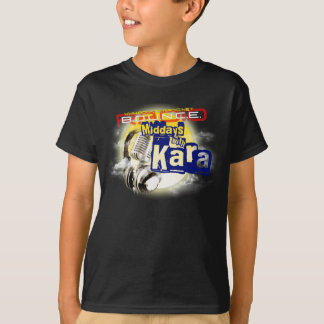 Mediodías con la camiseta negra del niño de Kara