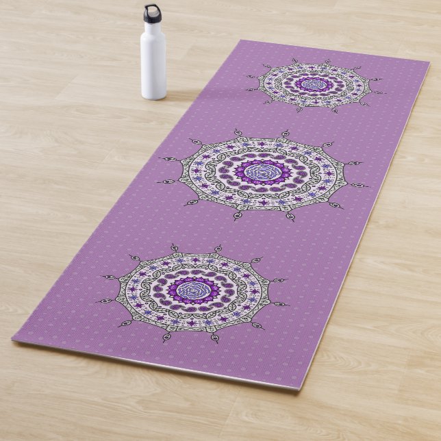 Mehndi Fantasy Silver Yoga Mat (In situ)