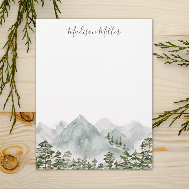 Membrete Bosque de Pino Personalizado y Montañas (Close up)