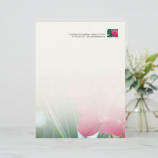 Membrete Cabezal de las flores rosadas