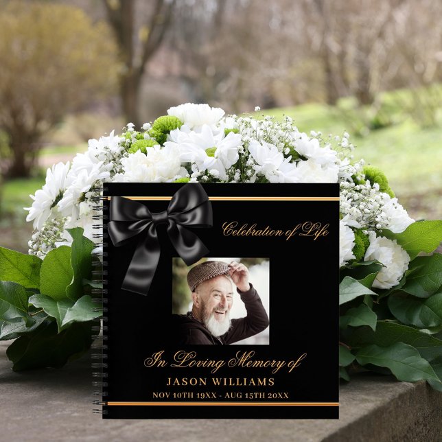 Memorial del libro de invitados, foto de oro del a (Subido por el creador)