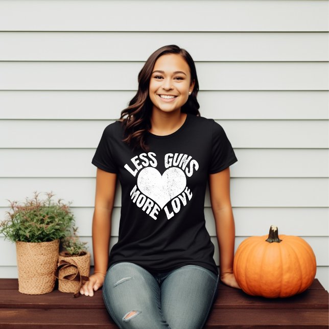 Menos armas más camiseta de amor (Subido por el creador)