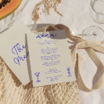 Menú Boda caprichoso azul trenzado a mano retro<br><div class="desc">Un único menú de boda escrito a mano con un toque retro azul moderno. Que incluye el diseño de plantillas de moda de fondo boho crema vintage y diseño de texto escrito a mano azul. Perfecto y a juego con la suite. Y gafas dibujadas a mano.</div>