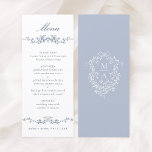 Menú Boda de borde floral azul clásico<br><div class="desc">Elegante menú boda de borde floral azul con un escudo floral y monogramas en la parte posterior. Para una personalización más avanzada de este diseño,  haga clic en el BOTÓN HERRAMIENTA DE DISEÑO de arriba.</div>
