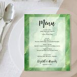 Menú Boda de Mármol de Oro Verde Presupuestado<br><div class="desc">Pequeños volantes de papel de 4, 5" x 5, 6" con un atractivo patrón de mármol verde a blanco con venas doradas y detalles de menú con letras de moda. Imprimida sobre el valor de 80 lb de material semibrillante. Asegúrese de comprobar dos veces su pedido antes de añadirlo a...</div>