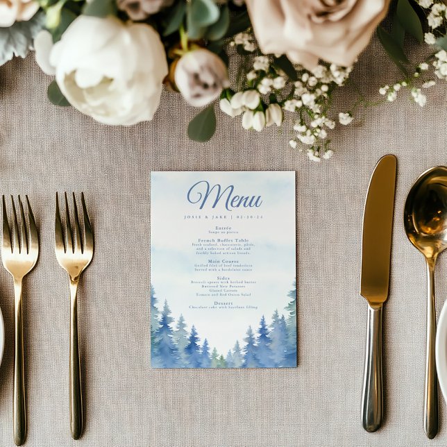menú boda de pinos de invierno de bonito (Blue watercolor forest wedding menu card with elegant script and woodland design)