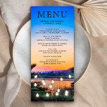 Menú Boda Tropical Beach Sunset String Lights<br><div class="desc">Carta elegante con una tipografía moderna y un ambiente romántico.</div>